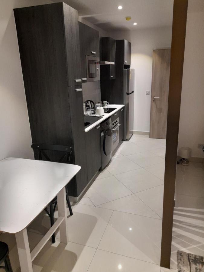 The Lennox D-Plus Apartments Accra Extérieur photo