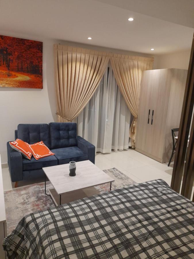 The Lennox D-Plus Apartments Accra Extérieur photo