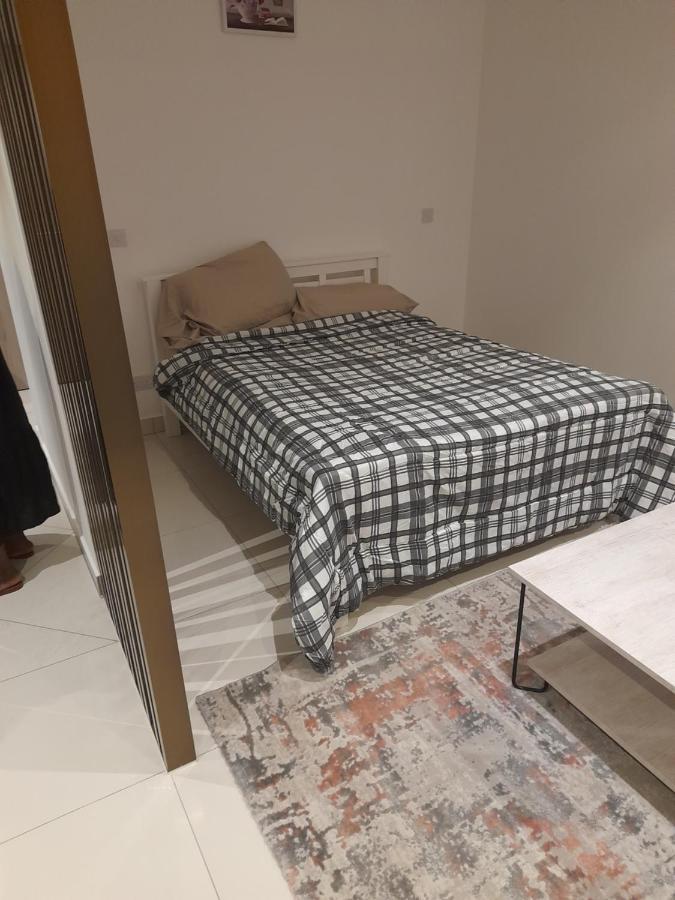 The Lennox D-Plus Apartments Accra Extérieur photo