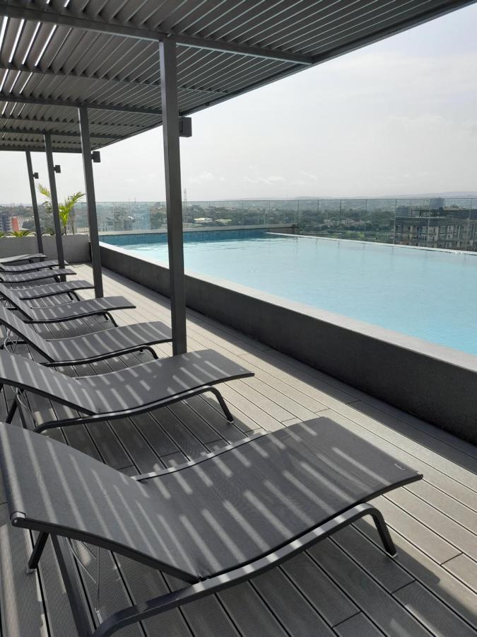 The Lennox D-Plus Apartments Accra Extérieur photo