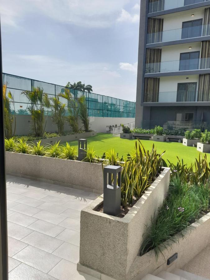 The Lennox D-Plus Apartments Accra Extérieur photo